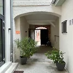 Nicolai - Schrangen-suites-1389 *