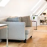 Nicolai - Schrangen-suites-1389 *