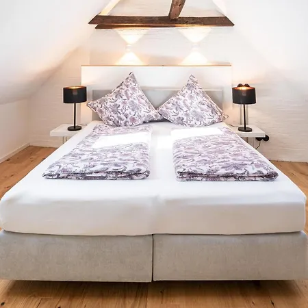 Nicolai - Schrangen-suites-1389
