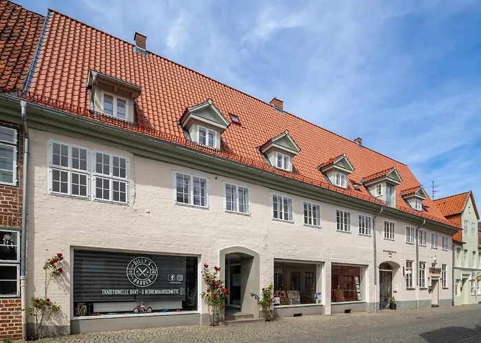 Nicolai - Schrangen-suites-1389