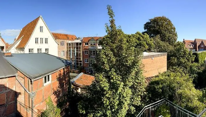 Nicolai - Schrangen-suites-1389 Apartment